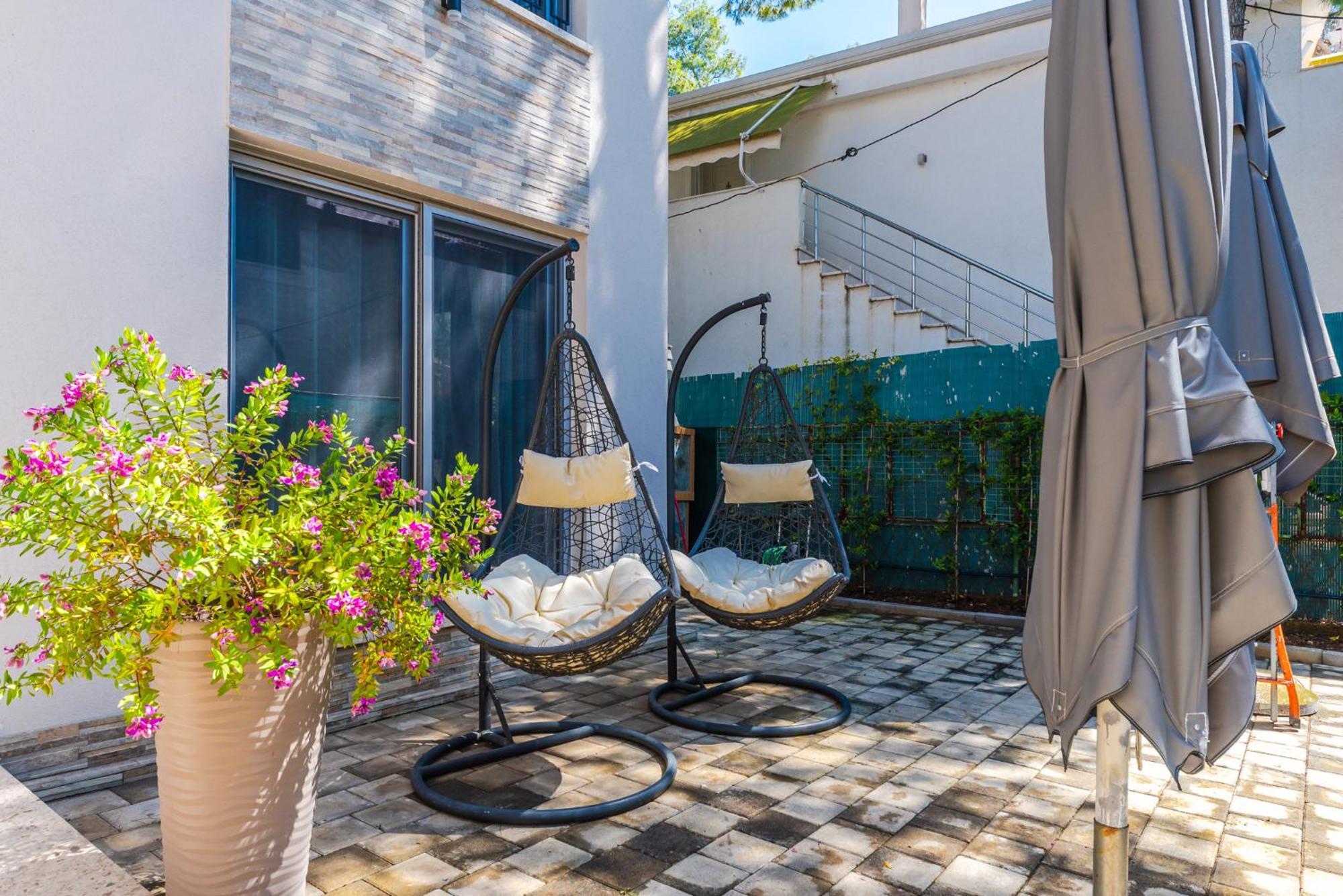 Beni'S Villa Apartments By Ps Golem  Extérieur photo